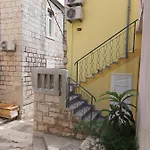Antonia * Račišće