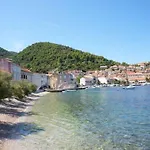 Antonia * Račišće