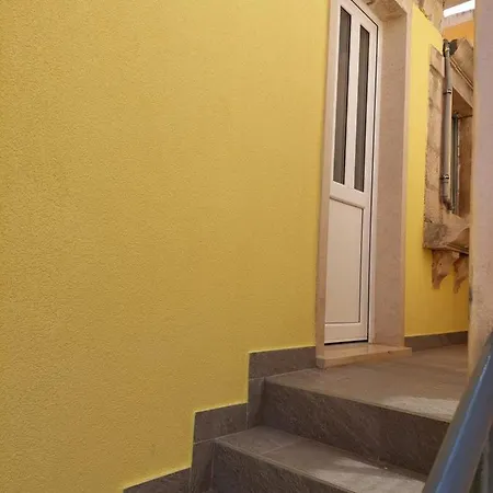 Antonia Apartment