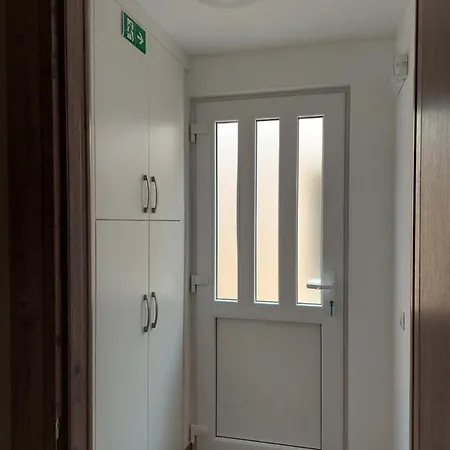 Antonia * Račišće