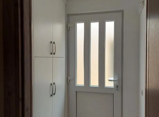 Antonia * Račišće